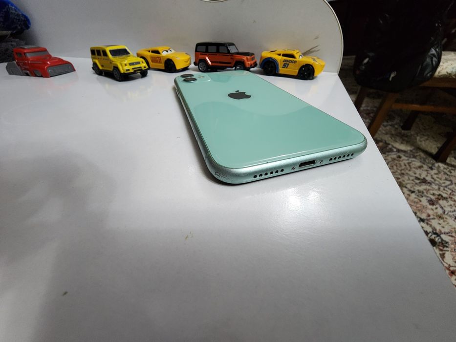 Iphone 11 Фиолетовый 128GB Bat 100% ideal