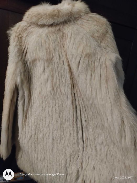 blana naturala, alba, de iepure, M/L ca noua