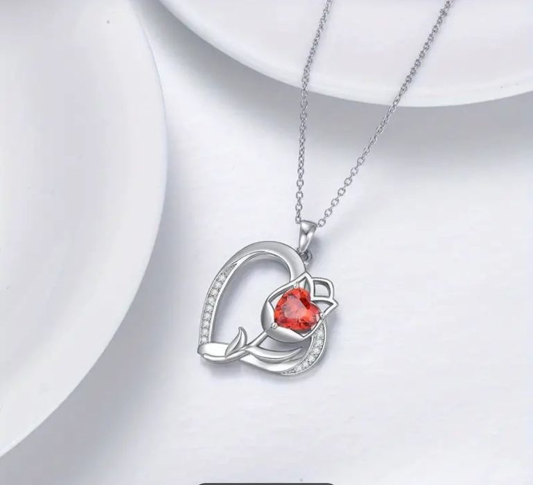 Огърлица за 8-ми март