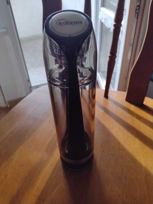 Бутилка за водородна вода BIOGENIS