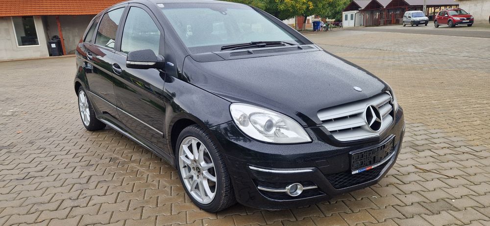 Mercedes b160 stare foarte bună