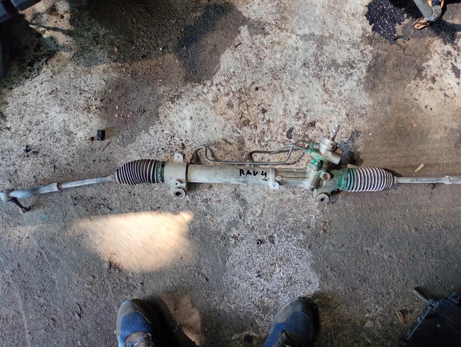 Рейка за Toyota Rav 4 2004г