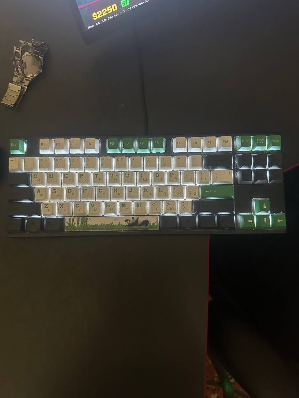 Продам клавиатуру Varmilo Panda R2 VPM87 (EC V2, TKL)