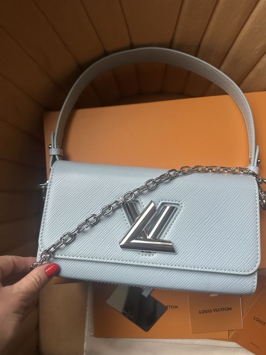 Louis vuitton twist дамска чанта