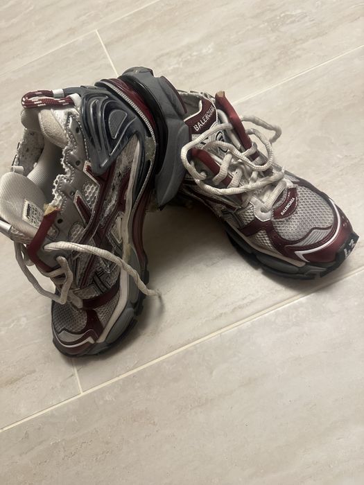 Balenciaga Runner Sneaker “Burgundy”