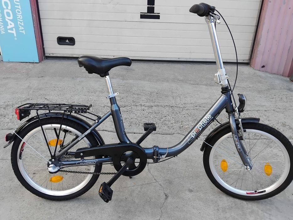 Vând bicicleta pliabila din aluminiu