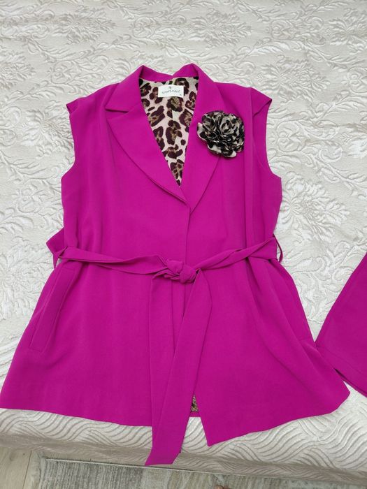 Продам вещи . Цены разные от 5000 тг начинаются