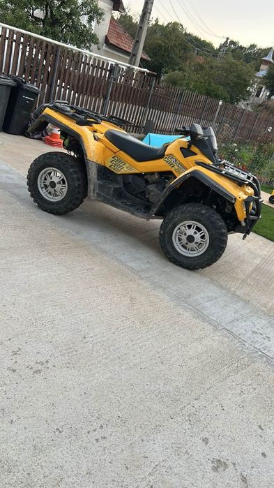 ATV Can Am Outlander  650.
