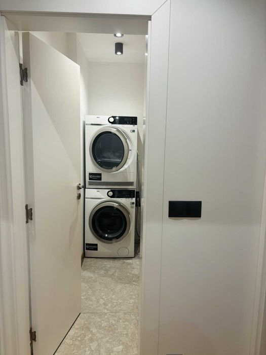 Продава се Тристаен апартамент в София, Център - 65 кв.м за 3077 €/кв.м - Снимка #7