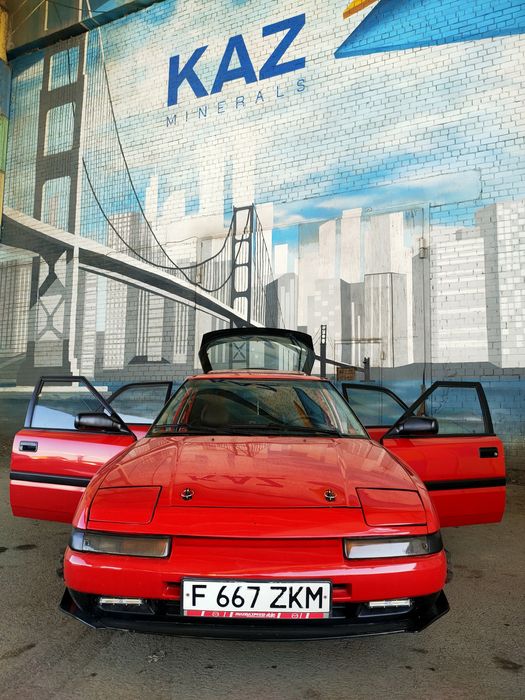 Продам MAZDA 323F BG
