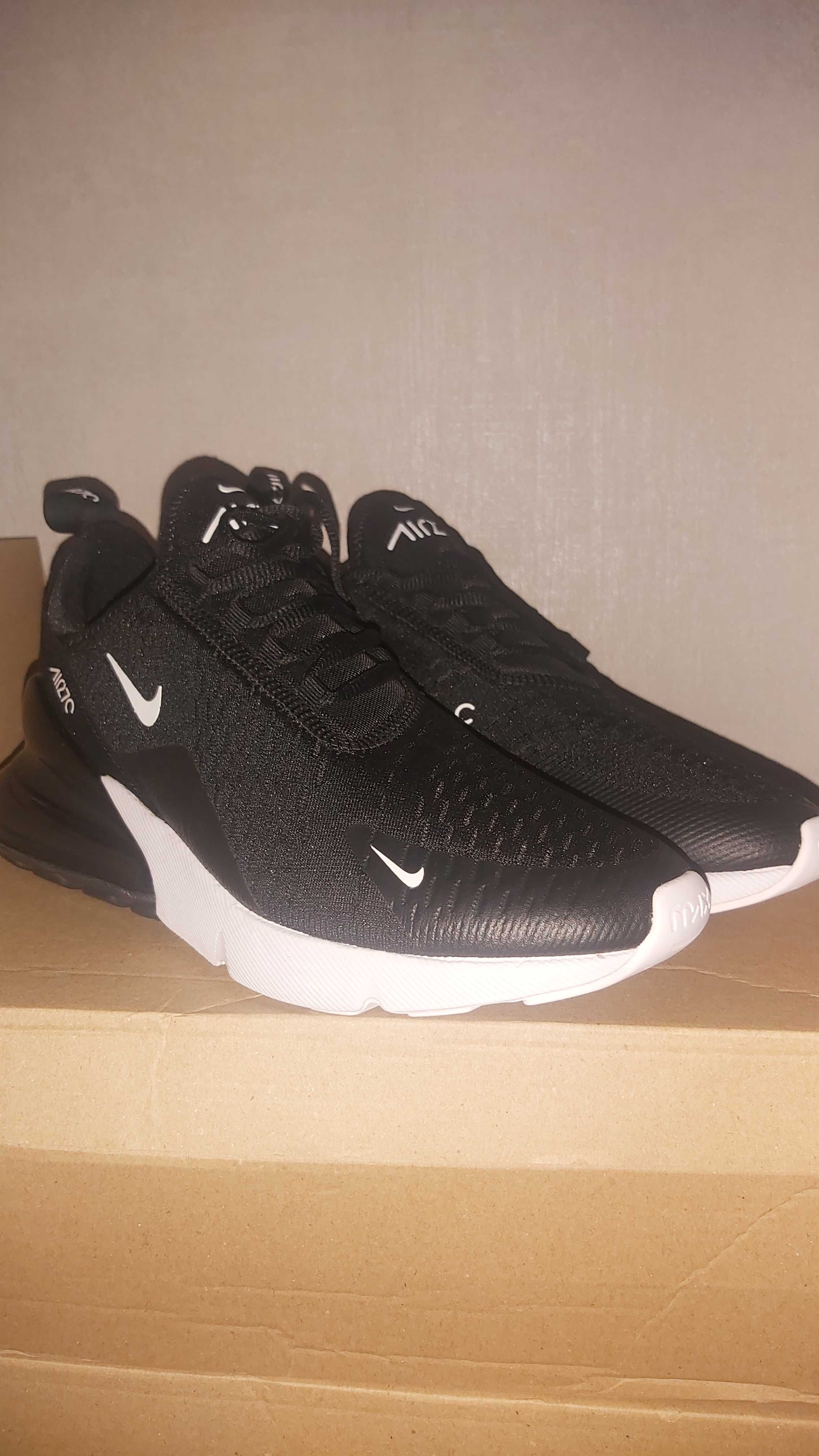 Nike Air Max 270 - Номер 40.5