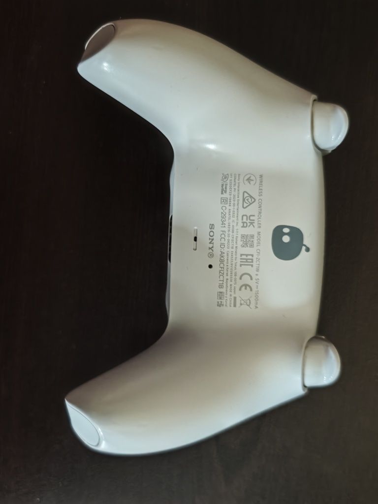 Astro Bot Controller PS5 Limited edition