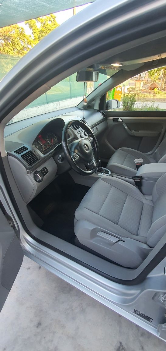 VW TOURAN 2.0TDI 140hp.