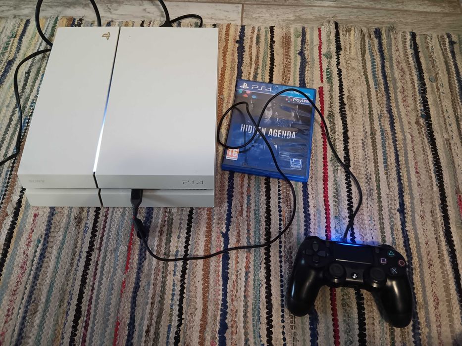 Consola PS4 cu probleme de actualizare soft, in rest functionala