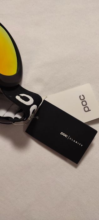 Vând ochelari de ski