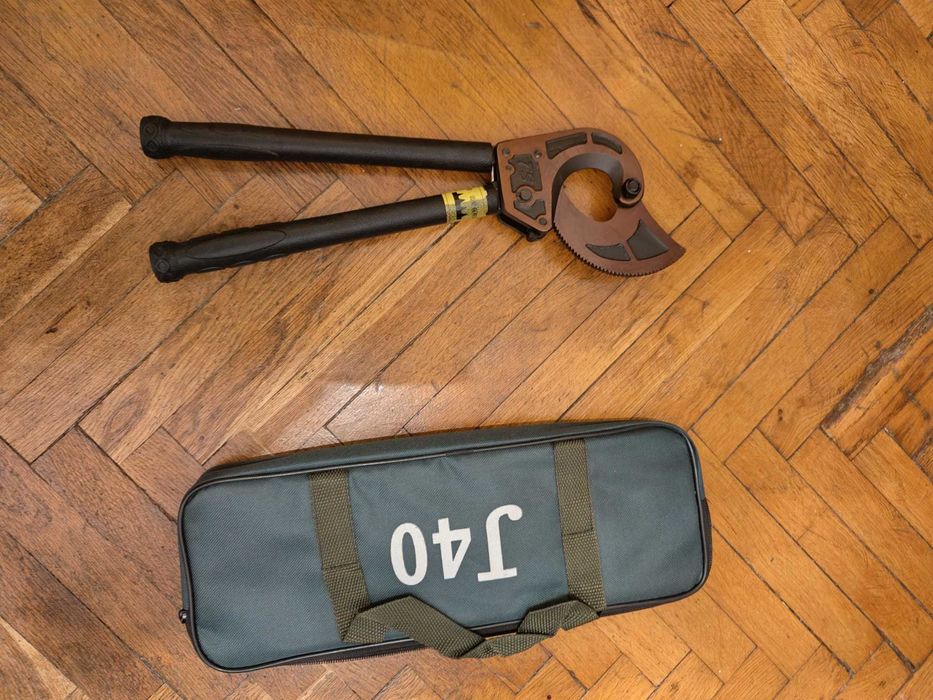 Cleste cu clichet pentru taiat cabluri electrice groase