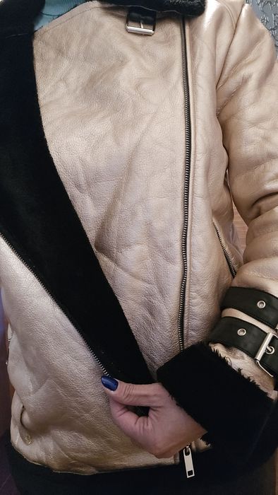 Дамско якие с пухена вътрешност