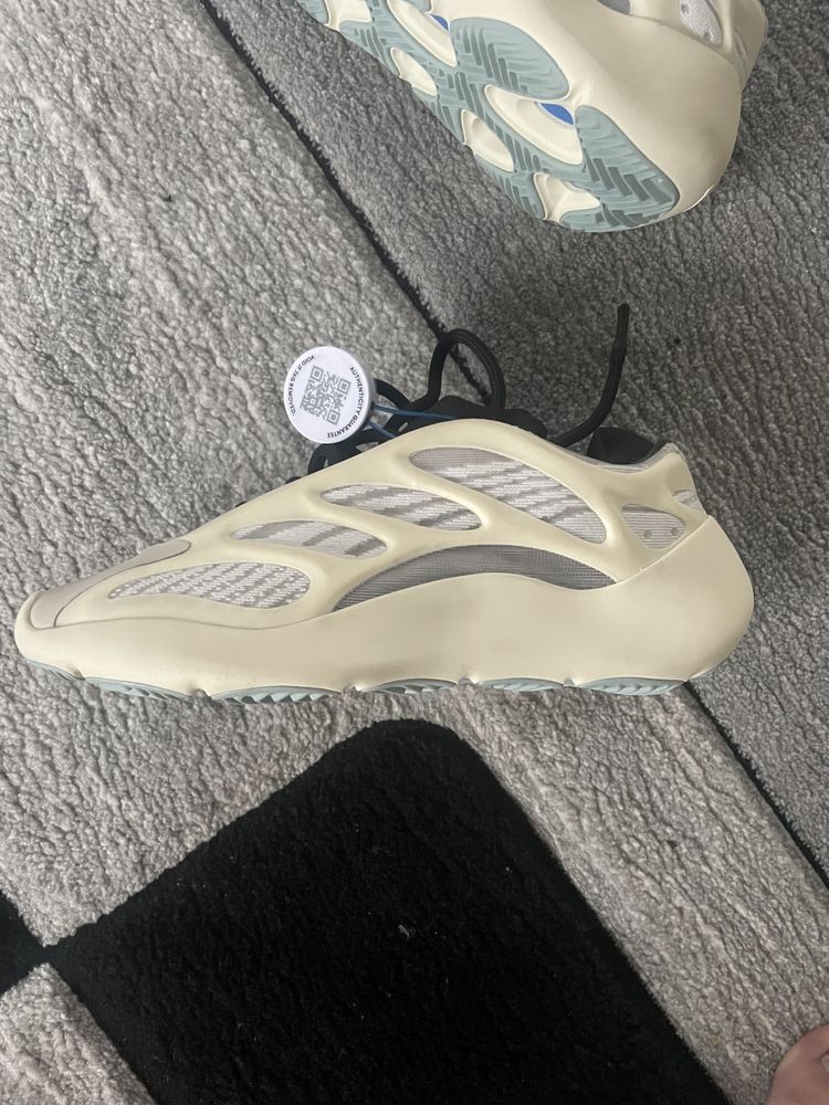 Adidas Yeezy V3 originali