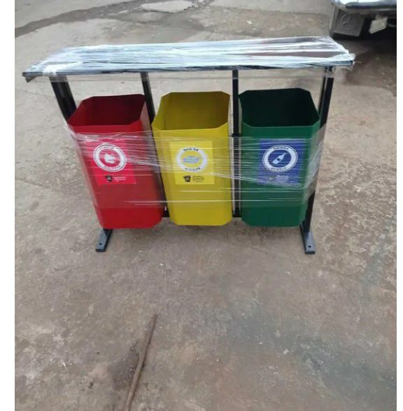 Мусорный урна ,Axlat qutisi.