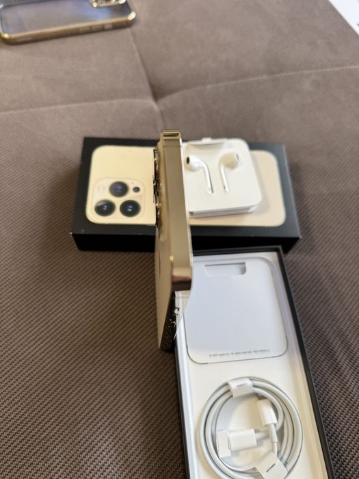 iPhone 13 pro Gold 256 Gb