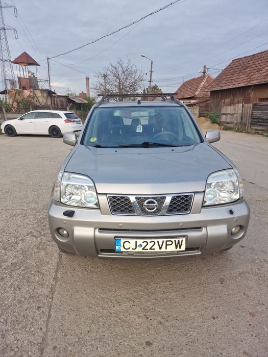 Vând Nisan X Triler An 2006