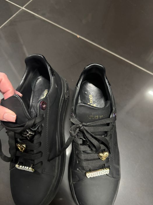 Дамски обивки Louis Vuitton