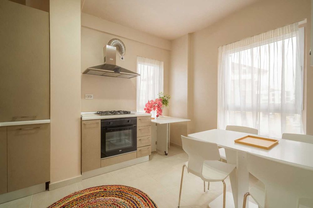 Apartament regim hotelier, totul nou, langa aeroport