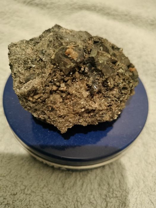 Vind o bucată de stinca