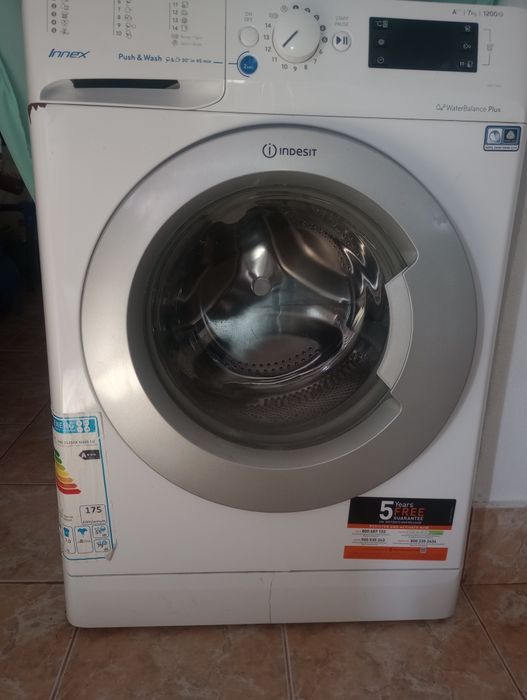 Mașină de spălat rufe Indesit 6kg