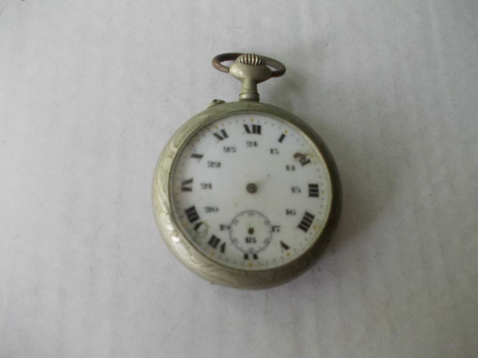 Ceas vechi de buzunar defect E