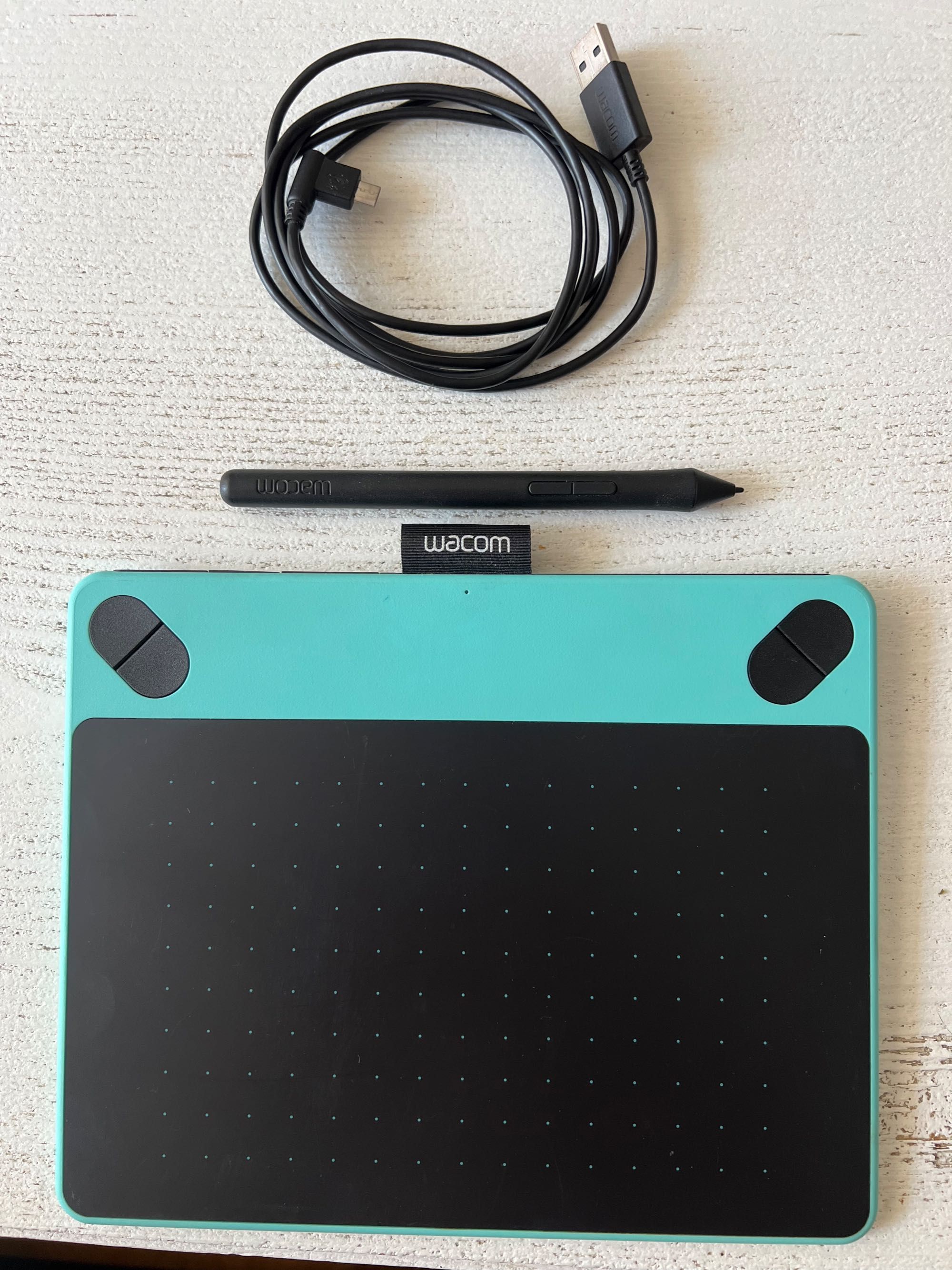 Wacom Intuos Draw Blue Pen S графичен таблет