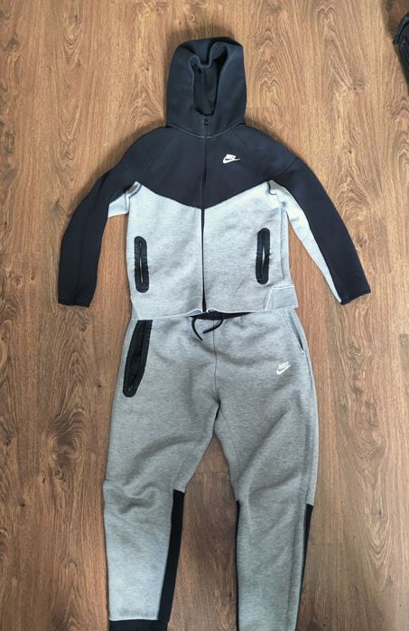 Оригинален Nike Tech Fleece екип – горнище + долнище