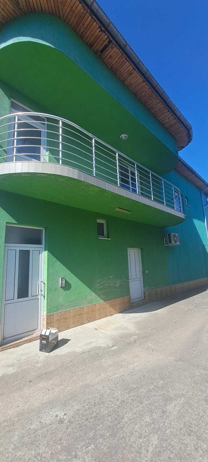 Продава се етаж от къща