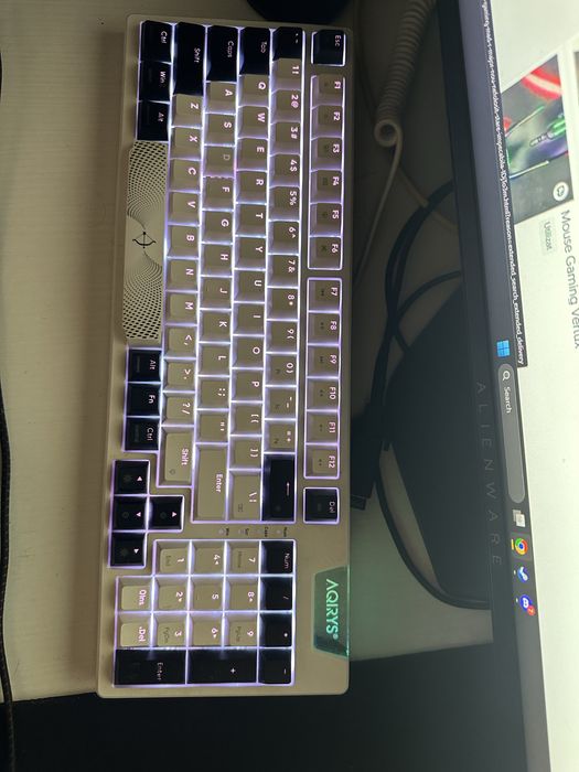 Tastatura gaming Aqirys Adara