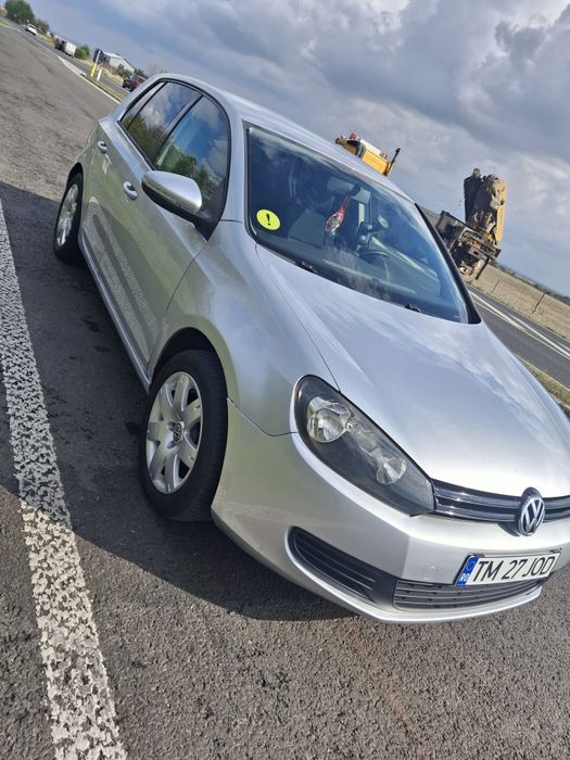 Vând   golf     6