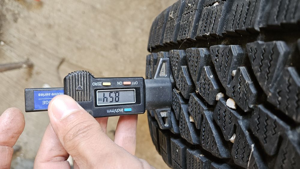 2бр гуми 195 65 16С бриджстоун