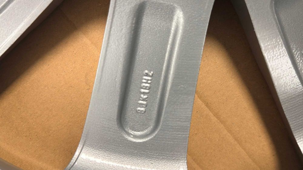 Jante ATURA 8Jx18 ET 35 5X100 Volkswagen Audi Seat Skoda Subaru