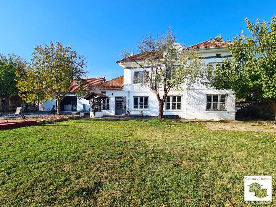 Продава се Къща в с. Стефан Стамболово, Област Велико Търново - 190 кв.м за 1448 €/кв.м - Снимка #1