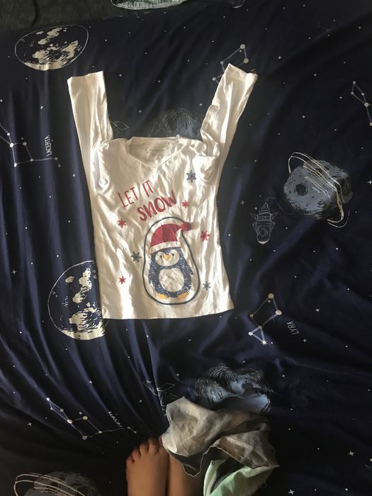 Este un produs foarte bun cu maneca lunga 100cm