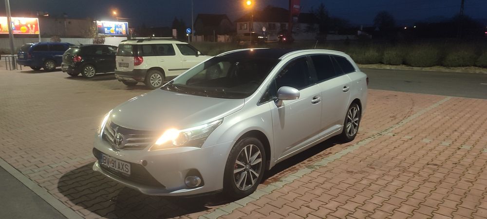 Toyota Avensis t27