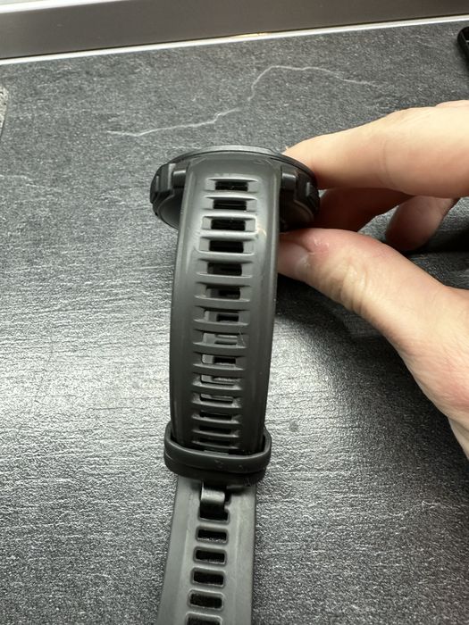 Garmin instinct 2 solar с кутия