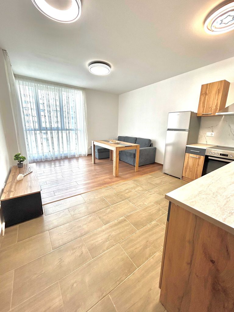 Продава се Двустаен апартамент в София, Люлин 3 - 65 кв.м за 2570 €/кв.м - Снимка #1