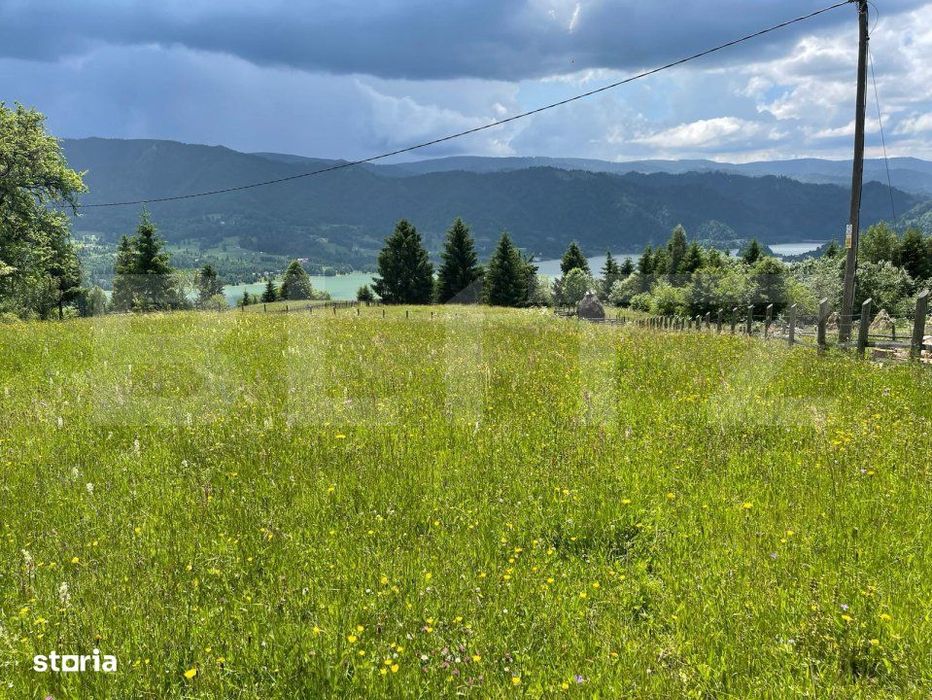 Teren Intravilan Colibita 1346mp cu Panorama asupra lacului Colibita