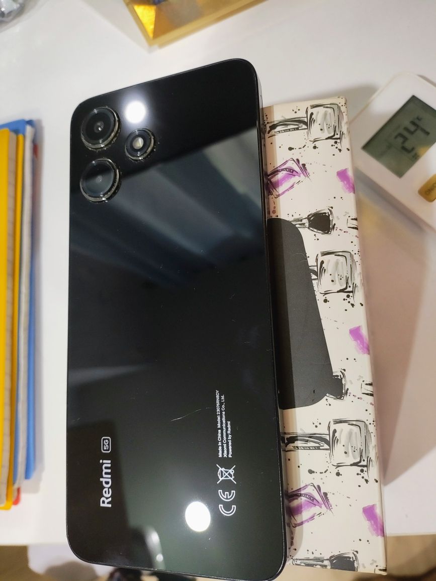 Redmi 12 5G телефон