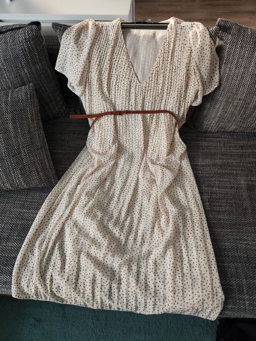 Vând rochie Zara eleganta