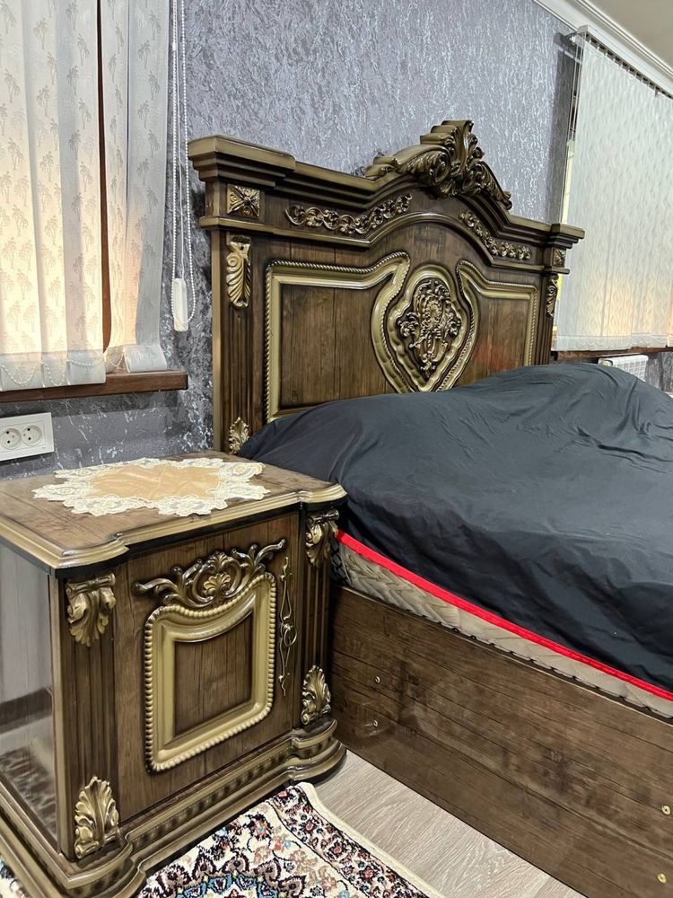 Продаётся спальная гарнитура