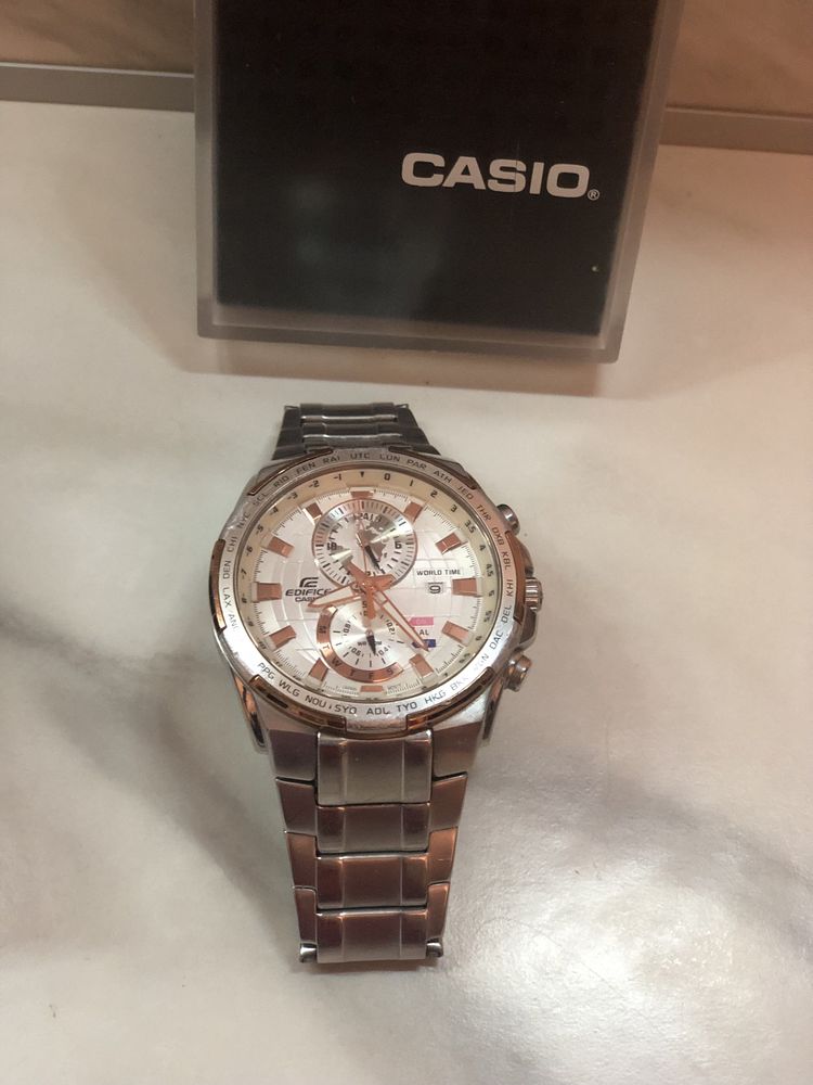 Часовник Casio оригинален