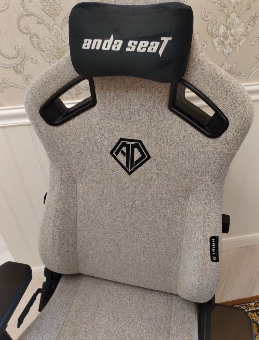 Игровое компьютерное кресло AndaSeat Kaiser Series 3. Ткань. Премиум.