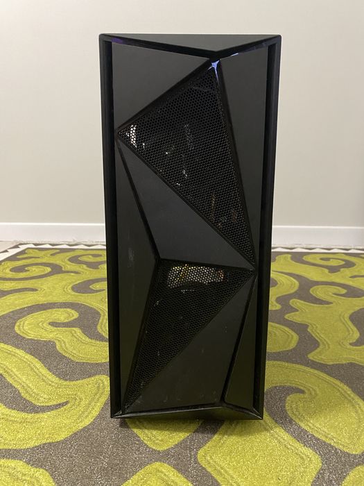 Продам целую,на запчасти