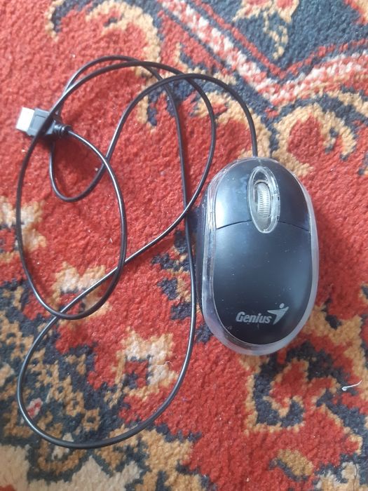 Компьютердің мышкасы сатылады